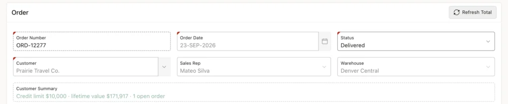 An Oracle APEX order form with every field disabled except the status once the order is delivered