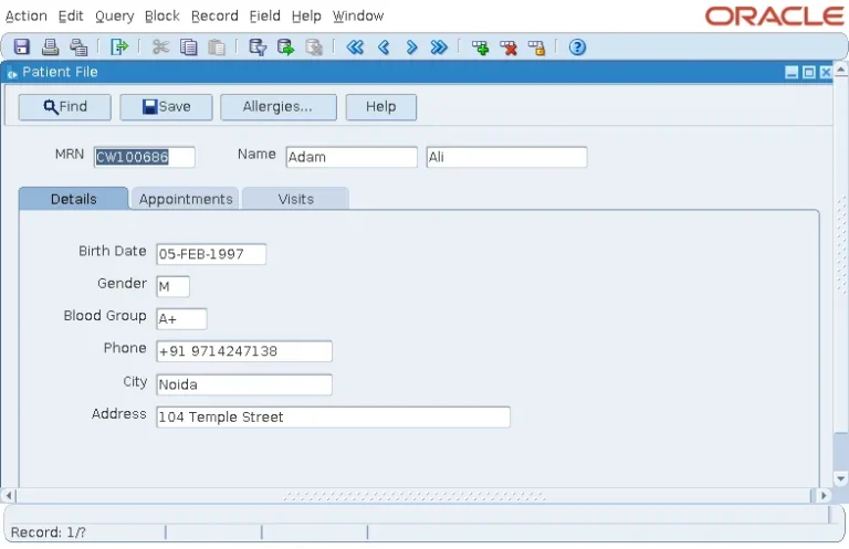 Oracle Forms patient file with a toolbar canvas, a content canvas, and a tab canvas